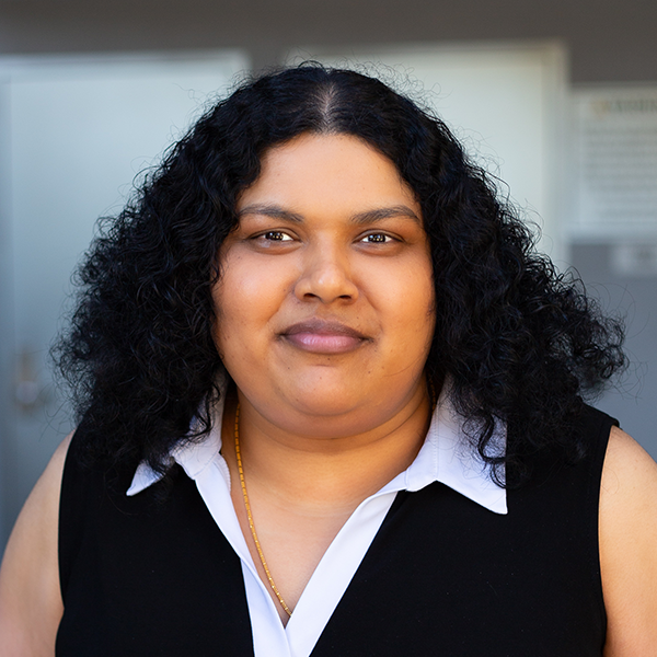 Sejute Guha Senior Paralegal Blaker And Granet Llp In Los Angeles