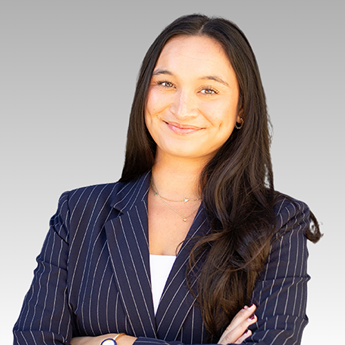 Ashley Scott Legal Assistant At Immigration Law Firm In La Blaker And Granet Llc